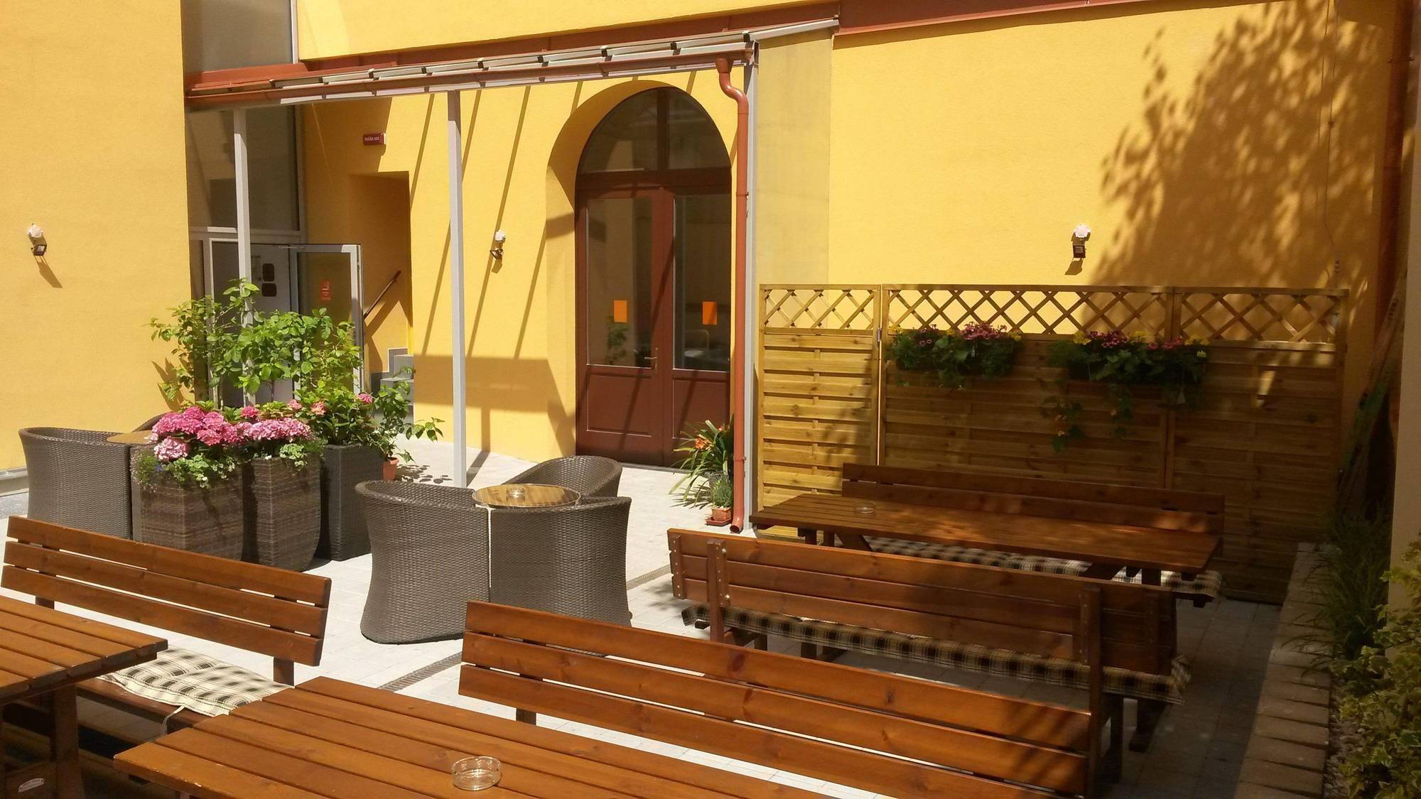 Hotel Ambiance Prague Ngoại thất bức ảnh